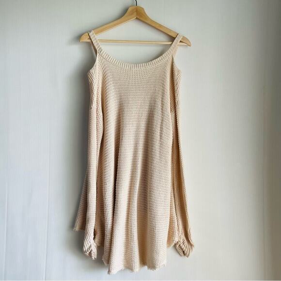 Free People Moonshine thermal cold shoulder shirt size small cream - Picture 3 of 8